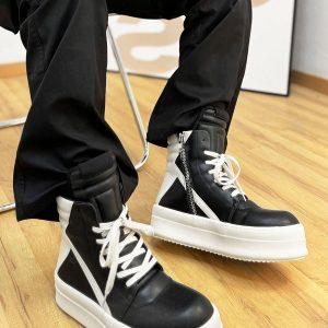 High-Top Black and White Skate Shoes for Men and Women, Trendy Platform Martin Boots, Inverted Triangle Design, Street Style
