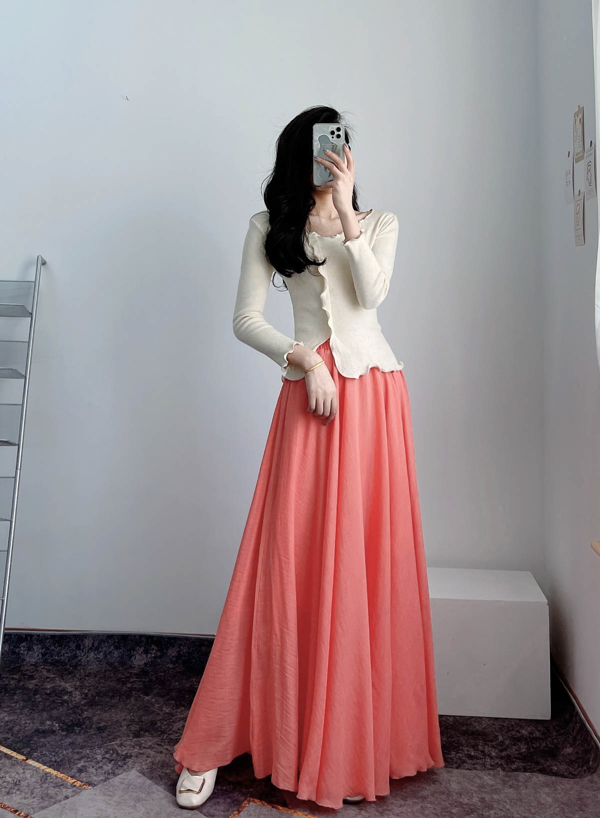 High-Waisted A-Line Long Skirt in Wrinkle-Resistant Cotton-Linen, Solid Color, Large Swing, Slimming Design for Spring & Summer High-Waisted A-Line Long Skirt in Wrinkle-Resistant Cotton-Linen, Solid Color, Large Swing, Slimming Design for Spring & Summer