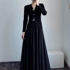 High-Waisted A-Line Long Skirt in Wrinkle-Resistant Cotton-Linen, Solid Color, Large Swing, Slimming Design for Spring & Summer