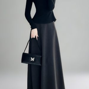 High-Waisted A-Line Long Skirt with Elastic Waist, Loose Fit, Zipper - Versatile Casual Floor-Length Skirt for Spring and Summer