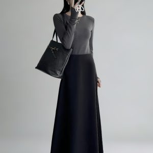 High-Waisted A-Line Long Skirt with Elastic Waist, Loose Fit, Zipper - Versatile Casual Floor-Length Skirt for Spring and Summer