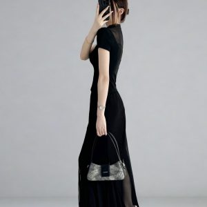 High-Waisted Black Fishtail A-Line Skirt for Women - Slimming, Versatile Design for Spring/Summer 2025, High Elasticity Fashion Essential