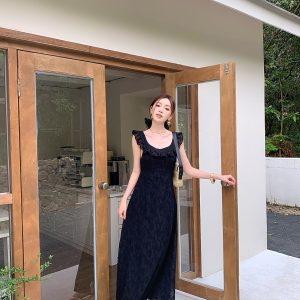 High-Waisted Black Floral Chiffon Long Dress with Slimming Square Neckline - Elegant Summer Vacation Style