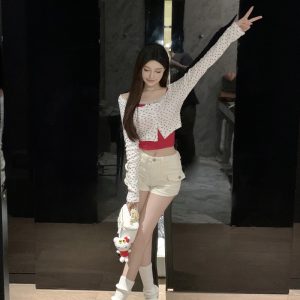 High-Waisted Denim Shorts for Women in Milk White - Slimming Hot Girl Style, Pure Desire, Trendy Summer Fashion