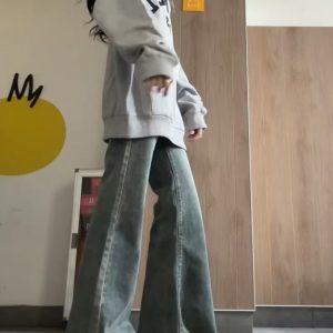 High-Waisted Flared Pants for Women - Loose Fit Denim Micro-Flare in 2025 Style, Perfect for Petite and Plus-Size Figures