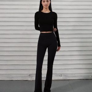 High-Waisted Flared Sports Pants with Elastic Nude Feel, Slimming Yoga Bell-Bottoms for Activewear and Fitness Fashion