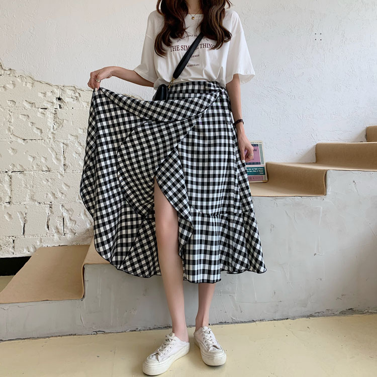 High-Waisted Irregular A-Line Plaid Skirt for Women with Curvy Hips and Thighs - Summer Fashion Essential