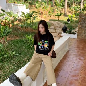 High-Waisted Pleated Casual Pants for Women - Summer 2025 Narrow-Edged Three-Quarter Wide-Leg Design