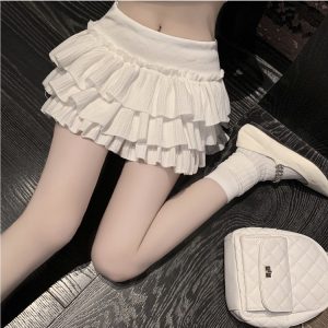 High-Waisted Pleated Short Skirt for Women - Slimming White Cake Skirt, Y2K Internet Celebrity Style