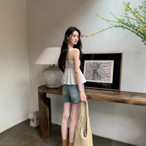 High-Waisted Retro Denim Shorts for Women - Casual Loose Slim Fit Summer Style - Petite Straight Cut Fashion 90s Trend