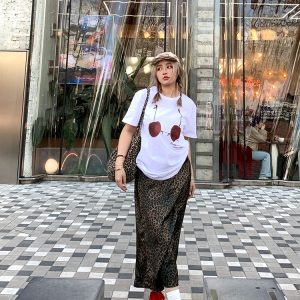 High-Waisted Slimming Leopard Print Skirt for Women - Versatile Loose Long Skirt for Spring/Summer 2025 Fashion