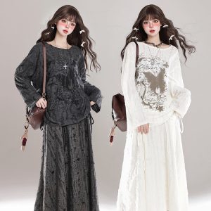 Holey Relaxed Long-Sleeve T-shirt for Women - Wasteland Style Spring Chic Sun Protection Loose Cover-Up Top