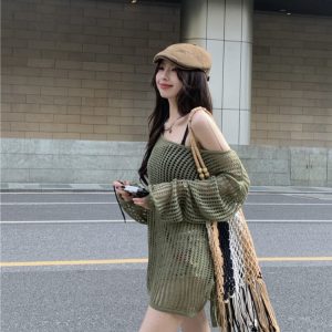 Hollowed-Out Off-Shoulder Knitted Top for Women - Loose Casual Long Sleeve Beach Vacation Cover-Up, Perfect for Y2K Style