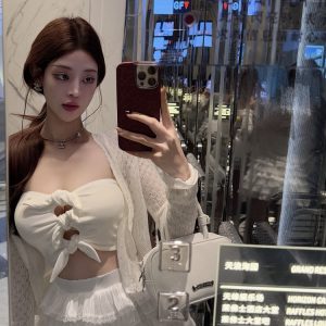 Hollowed-Out Slim Short Vest Top - Trendy Y2K Style Sleeveless Crop Top for Women