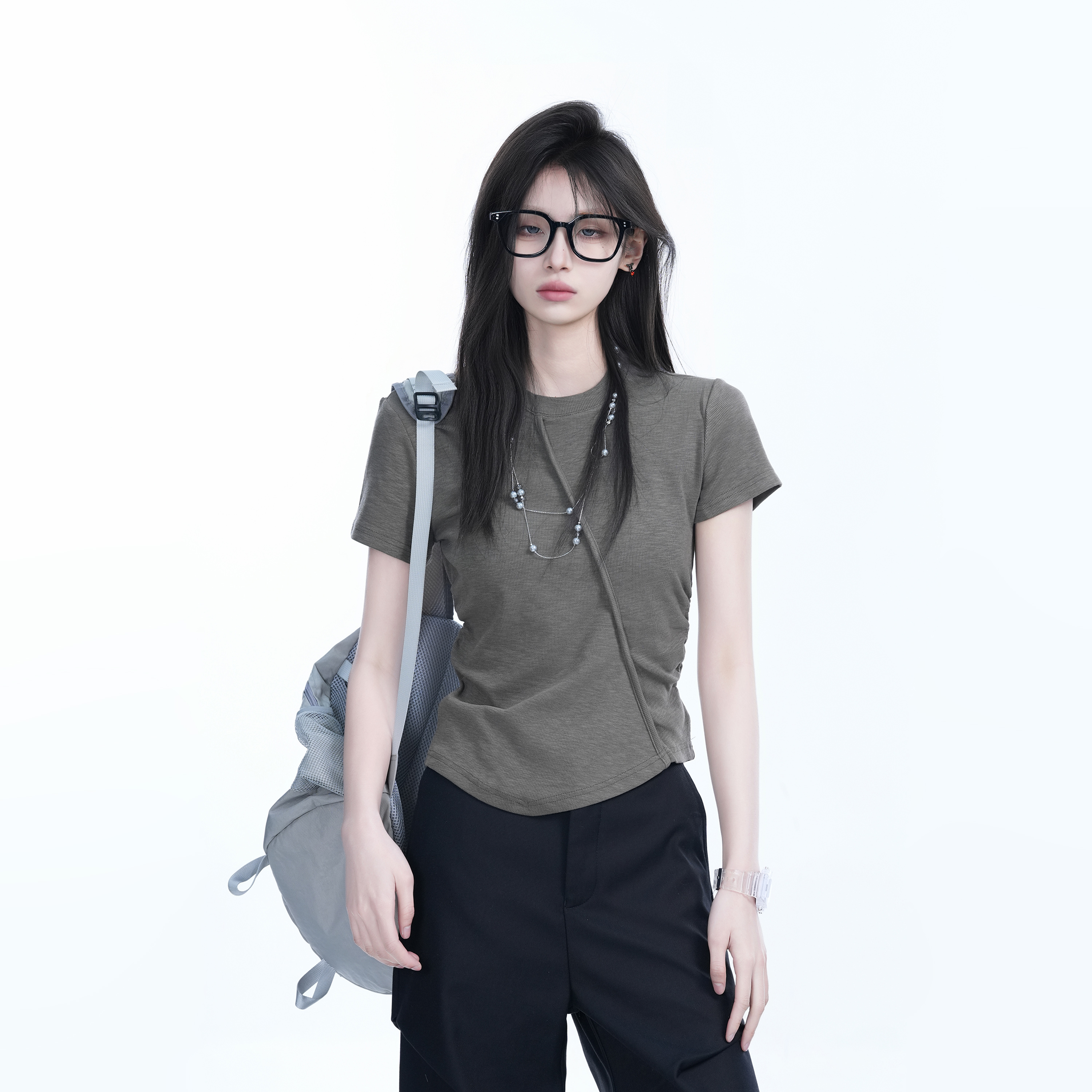 Irregular Pleated Slim Fit Short-Sleeved T-Shirt for Women - Trendy Casual Style