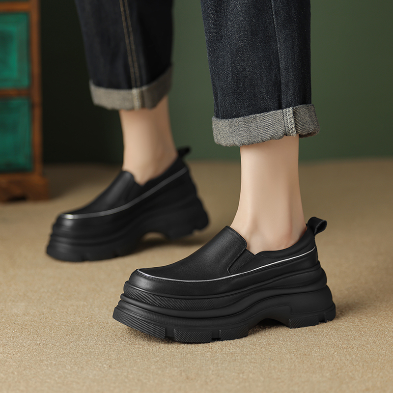 Italian-Style 8cm Soft Sole Genuine Leather Casual Thick-Soled Shoes for Ultimate Comfort