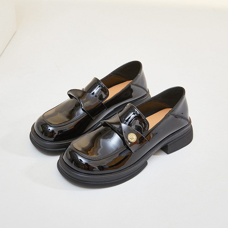 Italian-Style Genuine Leather Flat Loafers for Women - Soft-Soled Non-Fatiguing Shoes with 2.5 cm Small Gold Detail