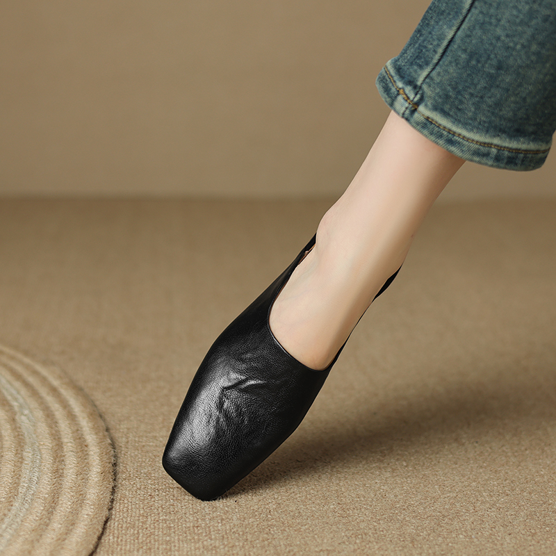 Italian-Style Genuine Leather Retro Soft-Soled Shoes - Comfortable 2 cm Heel, Fashionable and Versatile Footwear for All Occasions Italian-Style Genuine Leather Retro Soft-Soled Shoes - Comfortable 2 cm Heel, Fashionable and Versatile Footwear for All Occasions