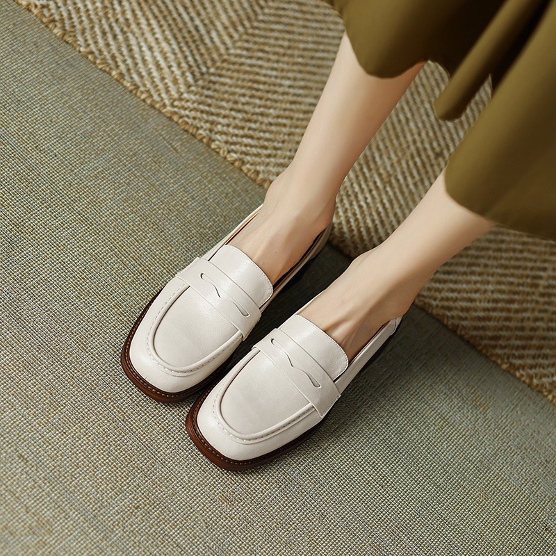 Italian-Style Genuine Leather Round-Toe Loafers - Thick-Soled Autumn Shoes for Skirts - Chic & Stylish Footwear