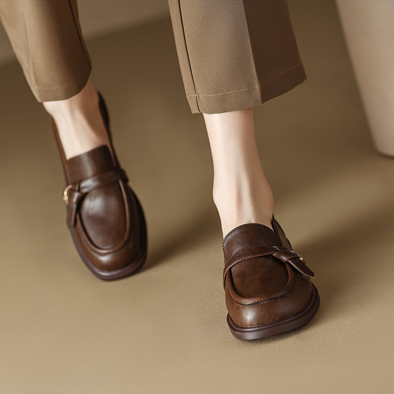 Italian-Style Genuine Leather Round-Toe Loafers for Women - 3 cm Soft-Soled Retro Comfortable Shoes