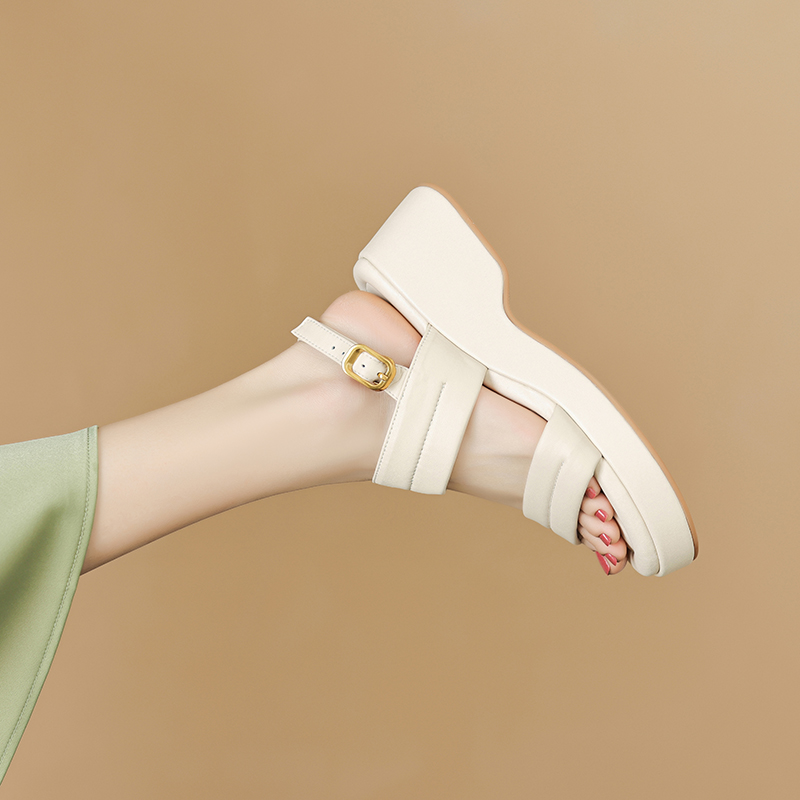 Italian-Style Soft-Soled Women's Shoes - Genuine Leather, Comfortable Outdoor Fashion Footwear, Trendy 5.5 cm Heel Italian-Style Soft-Soled Women's Shoes - Genuine Leather, Comfortable Outdoor Fashion Footwear, Trendy 5.5 cm Heel