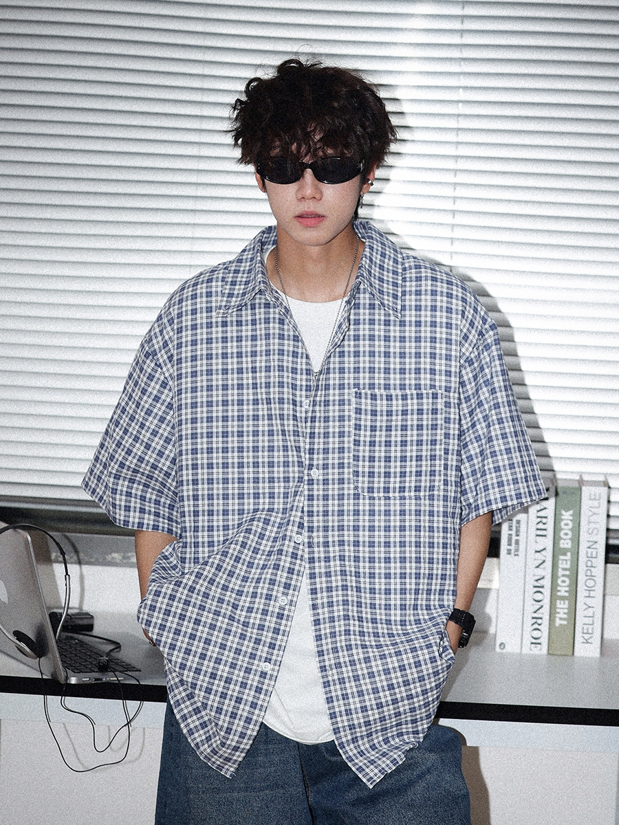 Japanese Retro Checkered Short Sleeve Shirt for Men and Women - Summer BF Style, Casual Loose Fit, Versatile Half-Sleeve Top Japanese Retro Checkered Short Sleeve Shirt for Men and Women - Summer BF Style, Casual Loose Fit, Versatile Half-Sleeve Top