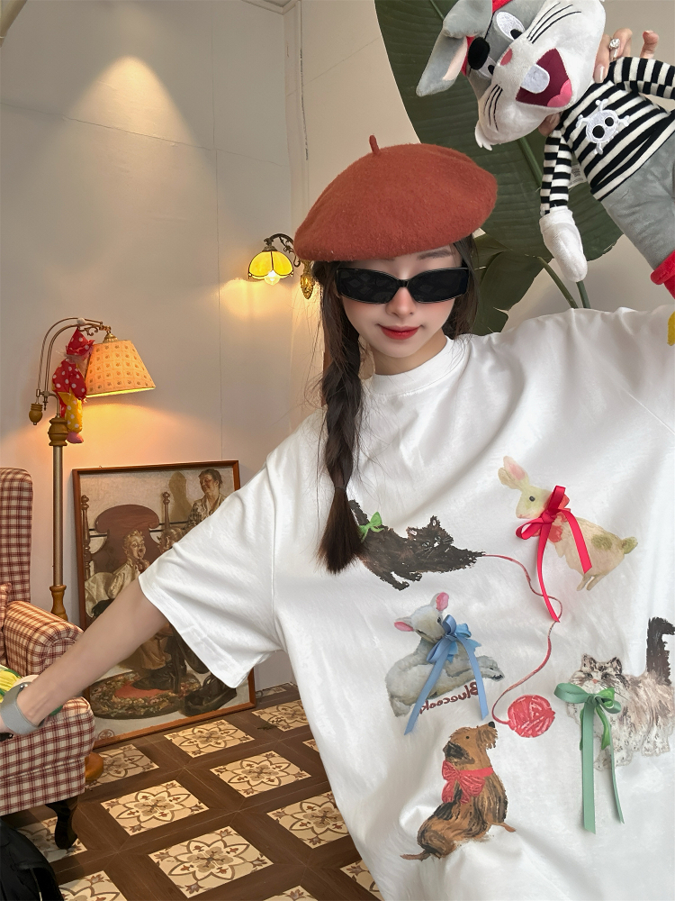 Japanese Retro Cute Cat Print Short Sleeve T-Shirt for Women with Bow and Round Neck - Fun Y2K Style Loose Fit Top Japanese Retro Cute Cat Print Short Sleeve T-Shirt for Women with Bow and Round Neck - Fun Y2K Style Loose Fit Top