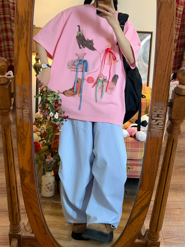 Japanese Retro Cute Cat Print Short Sleeve T-Shirt for Women with Bow and Round Neck - Fun Y2K Style Loose Fit Top Japanese Retro Cute Cat Print Short Sleeve T-Shirt for Women with Bow and Round Neck - Fun Y2K Style Loose Fit Top