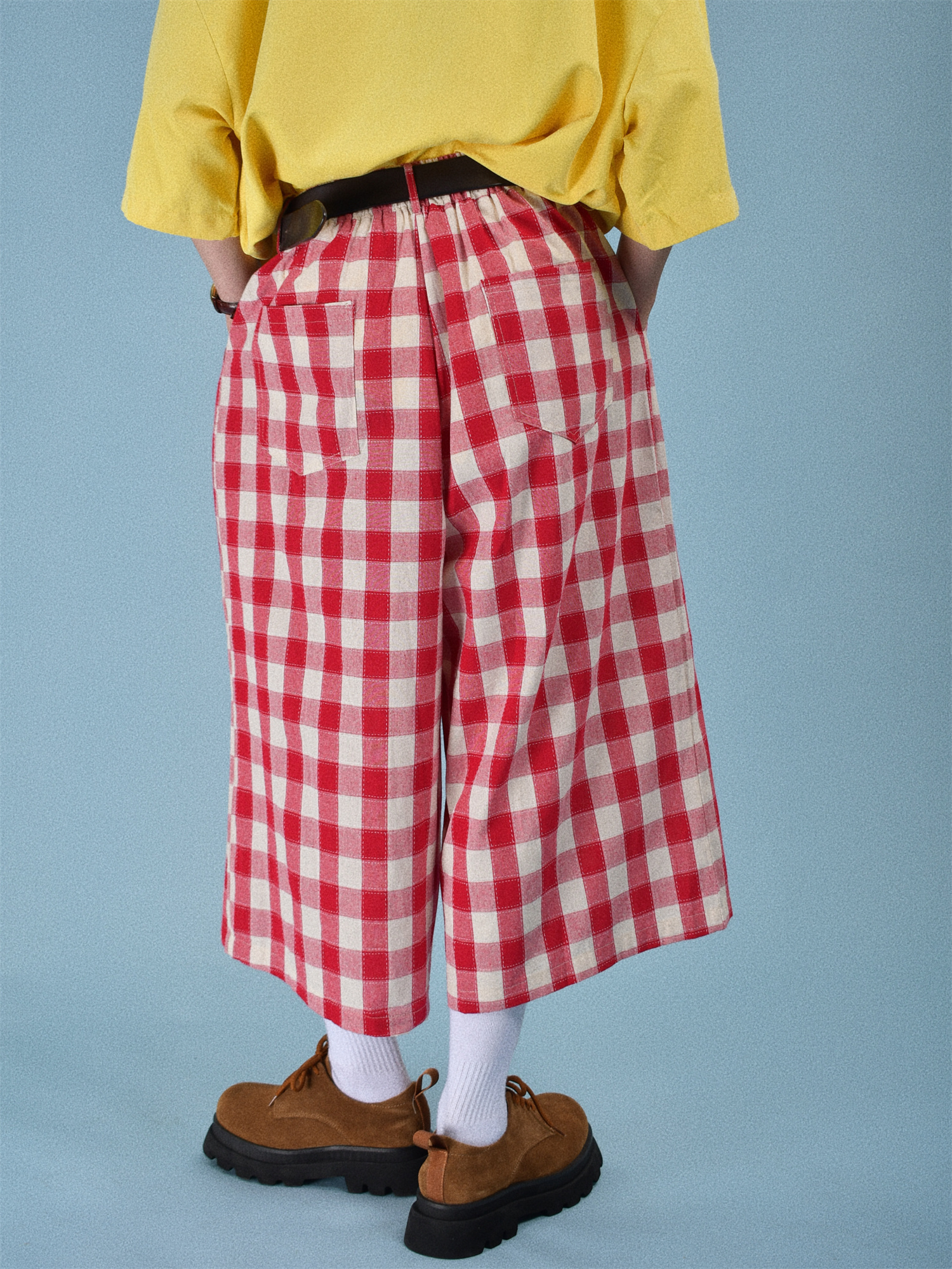 Japanese Retro Plaid Loose Casual Unisex Summer Wide-Leg Three-Quarter Pants - Versatile 90s Inspired Fashion Japanese Retro Plaid Loose Casual Unisex Summer Wide-Leg Three-Quarter Pants - Versatile 90s Inspired Fashion