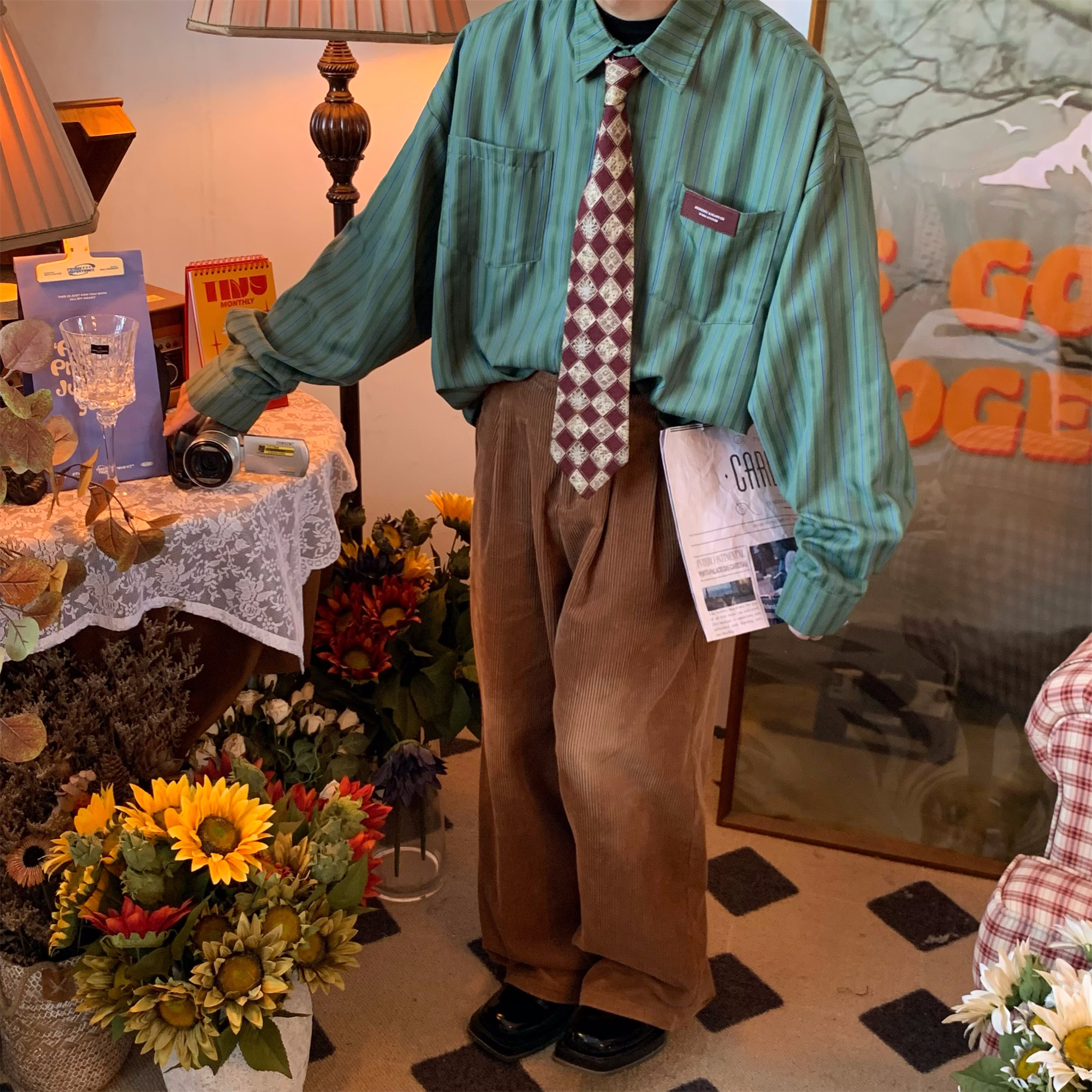 Japanese Retro Vertical Striped Long Sleeve Shirt - 2024 Autumn Loose Fit Sun Protection Top for a Relaxed Y2K Look Japanese Retro Vertical Striped Long Sleeve Shirt - 2024 Autumn Loose Fit Sun Protection Top for a Relaxed Y2K Look