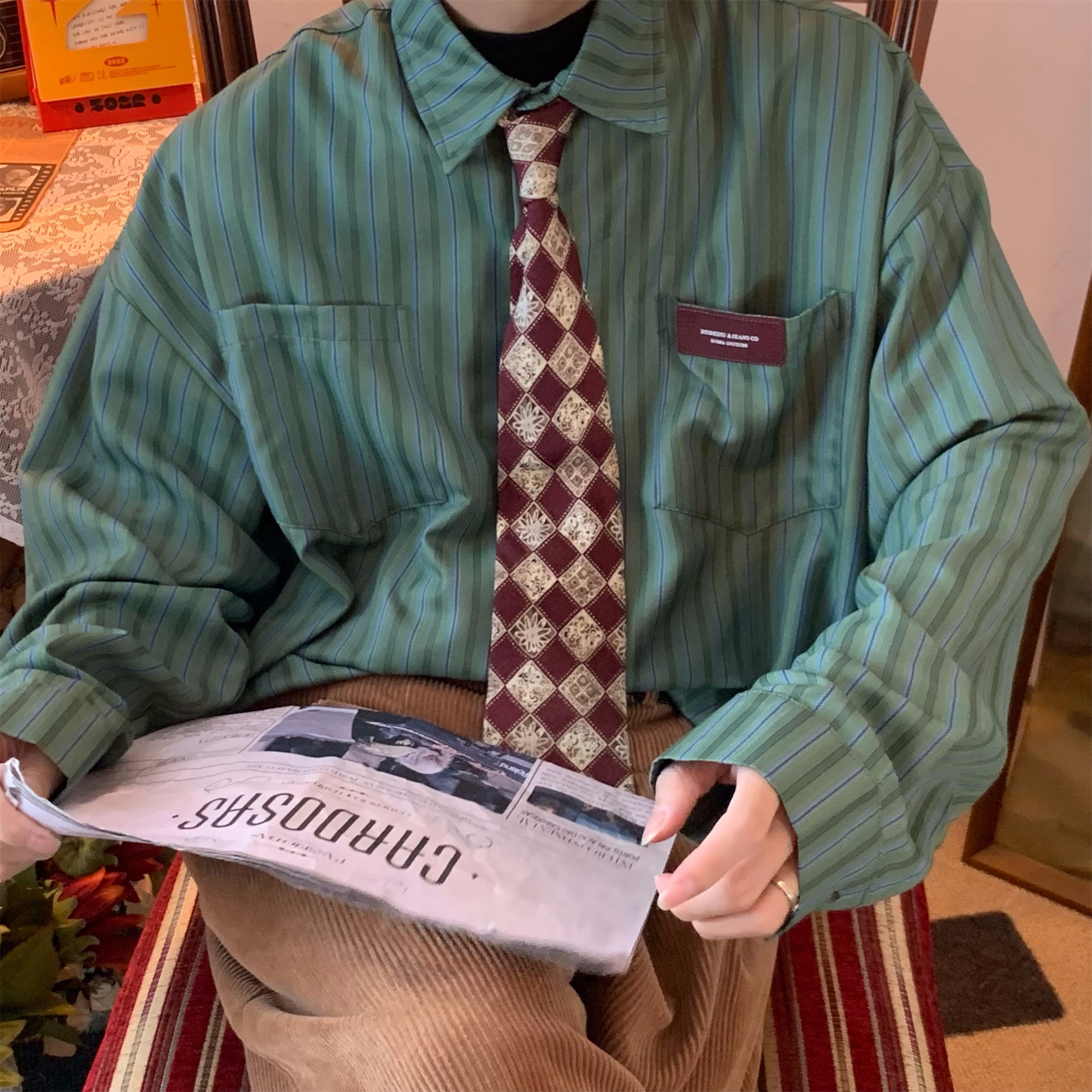 Japanese Retro Vertical Striped Long Sleeve Shirt for Autumn 2024 – Loose Fit, Sun Protection, Casual Style Japanese Retro Vertical Striped Long Sleeve Shirt for Autumn 2024 – Loose Fit, Sun Protection, Casual Style