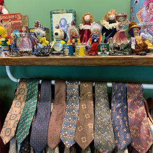 Japanese Retro Wide Bow Tie with Trendy Cartoon Print - Handmade Vintage Casual Korean Style Accessory