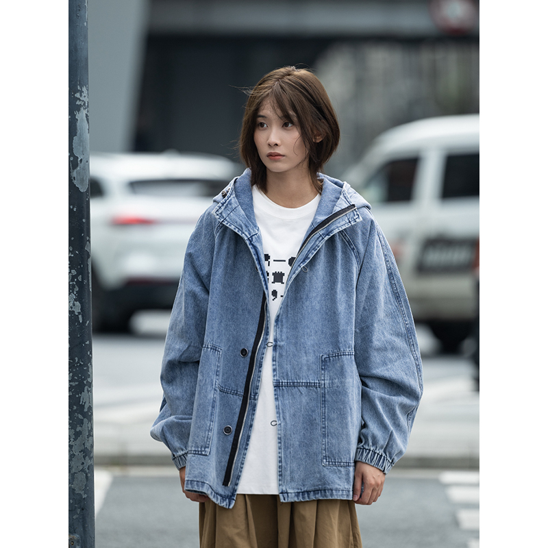 Japanese Retro Workwear Hoodie Jacket for Men - Loose Fit Denim Outerwear for Early Autumn