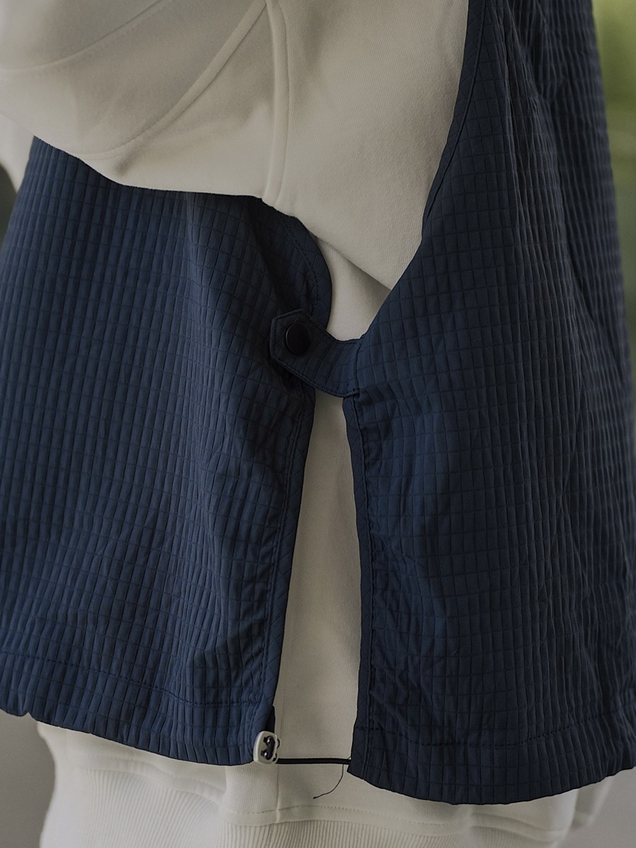 Japanese-Style Loose-Fitting Hooded Vest for Men - Casual Sleeveless Coat, Thin and Versatile for Y2K Fashion Japanese-Style Loose-Fitting Hooded Vest for Men - Casual Sleeveless Coat, Thin and Versatile for Y2K Fashion