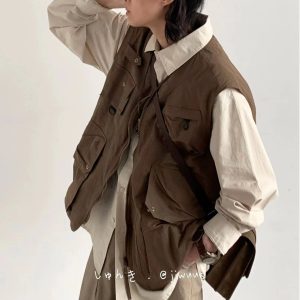 Japanese-Style Retro Multi-Pocket Vest for Men and Women - Casual Loose Sleeveless Layering Outerwear for Spring and Autumn