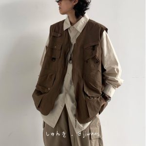 Japanese-Style Retro Multi-Pocket Vest for Men and Women - Casual Loose Sleeveless Layering Outerwear for Spring and Autumn