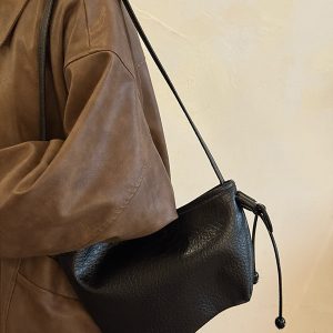 Japanese-Style Retro Soft Leather Horn Bag for Women, Niche Lazy Dumpling Shoulder Crossbody Bag with Large Capacity