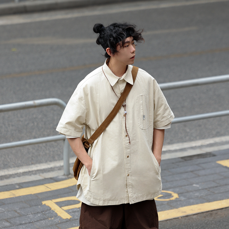 Japanese-Style Spliced Pocket Short Sleeve Shirt for Men - Casual Versatile Summer T-Shirt in Trendy Streetwear Style