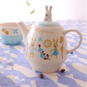 Japanese-Style Sugar Rabbit Ceramic Teapot Set with 2 Teacups and Filter - Cute Afternoon Tea Set for Two, Kids and Parents Tea Service