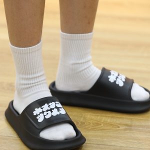 Japanese-Style Thick-Soled Sandals for Men and Women, Soft Indoor Slippers with Non-Slip Sole for Bathroom, Cloud-Like Comfort