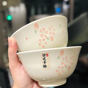 Japanese-Style Underglaze Ceramic Rice Bowl, 5-Inch Aesthetic Dining Bowl for High-End Home Use