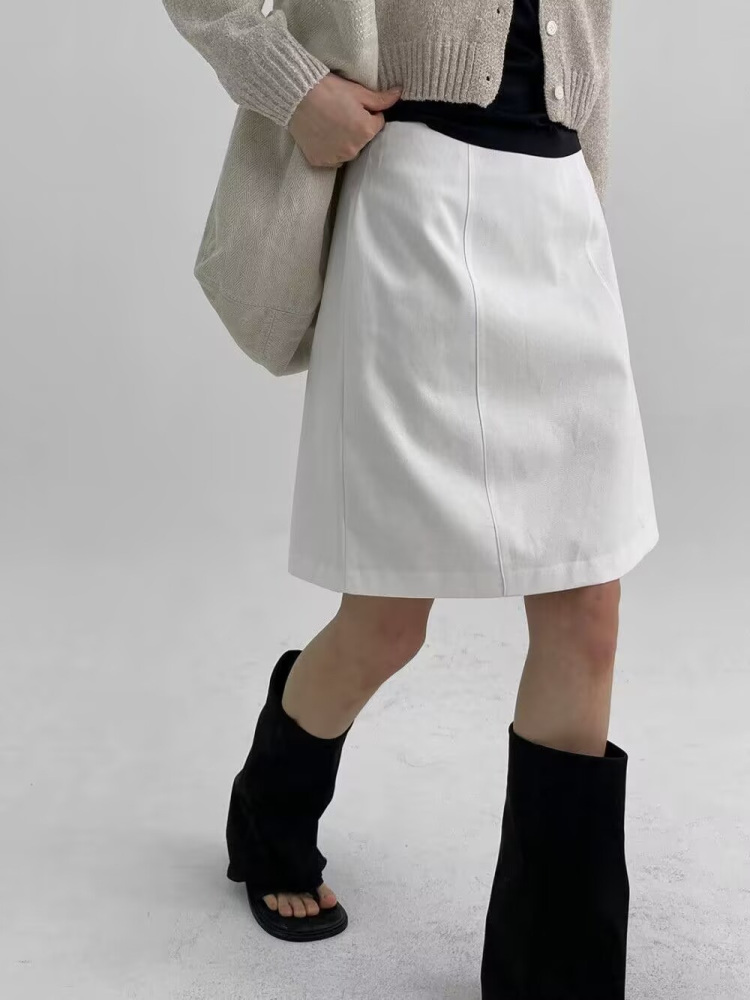 Khaki Midi Skirt for Women - Versatile Summer Bodycon Work Skirt, Professional Mid-Length Commuting Style, Chic Office Essential Khaki Midi Skirt for Women - Versatile Summer Bodycon Work Skirt, Professional Mid-Length Commuting Style, Chic Office Essential