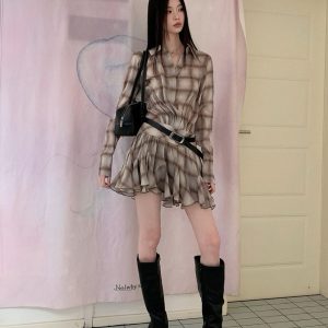 Khaki Plaid Collar Loose Ruffled Short Dress with Pleated Skirt - Trendy Niche Style for Summer 90s Fashion