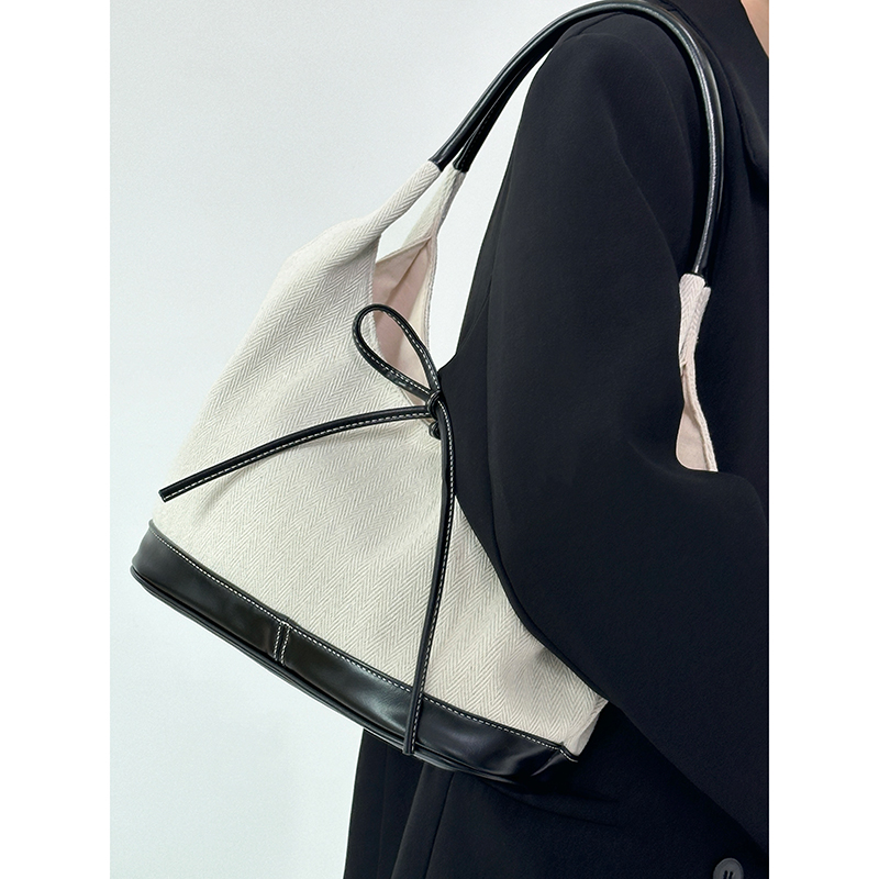 Korean Retro Patchwork Canvas Tote Bag - Versatile Large Capacity Shoulder Handbag for Commuters