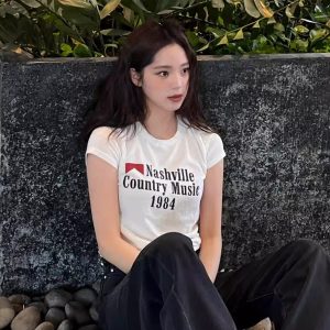 Korean Retro Sports Digital Print Fitted Cotton Top – Short Sleeve Slim Fit for a Stylish Instagram Look