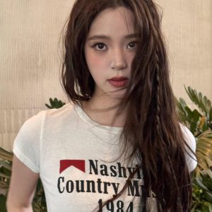 Korean Retro Sports Digital Print Fitted Cotton Top – Short Sleeve Slim Fit for a Stylish Instagram Look