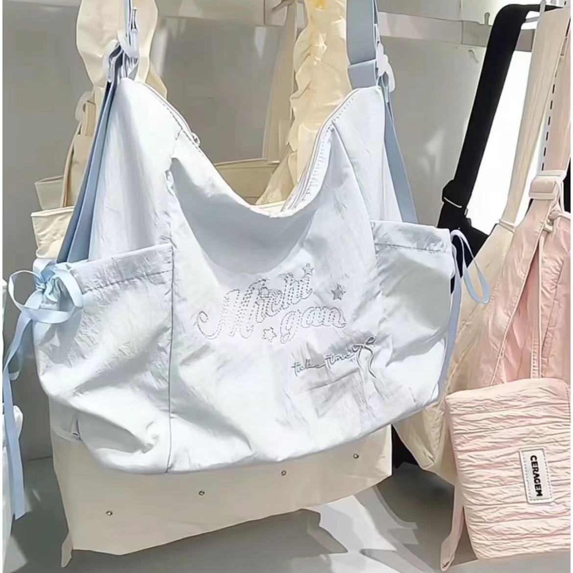 Korean Style 2025 Summer Sweet Underarm Tote Bag with Lettering, Large Capacity Versatile Shoulder Handbag for Everyday Use