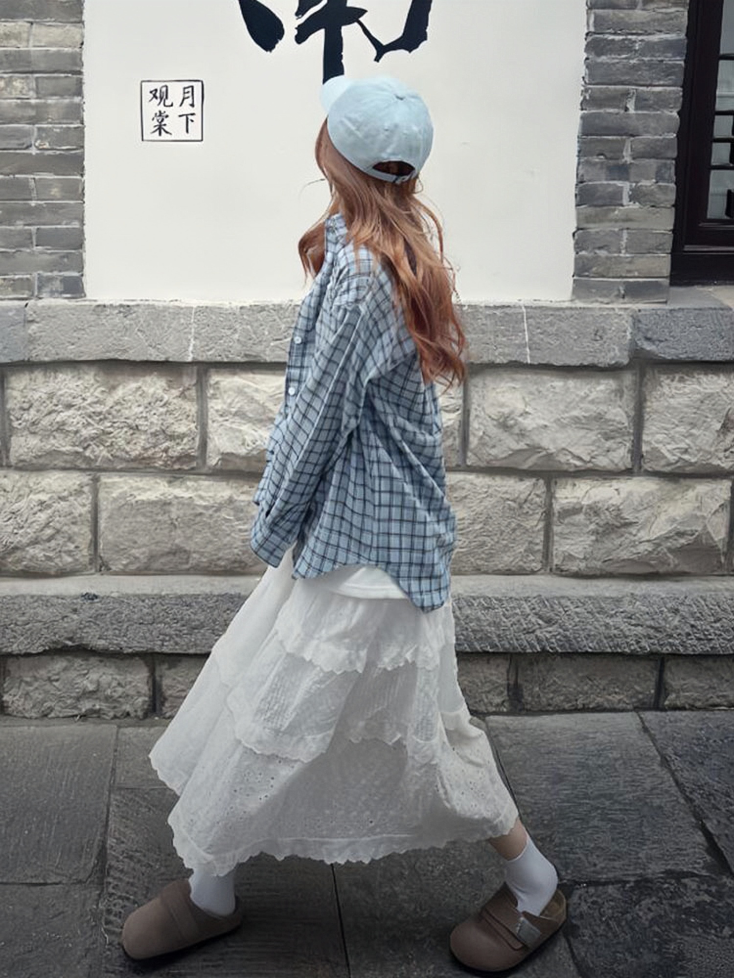 Korean-Style Blue Plaid Shirt Jacket for Women - Loose Casual Long Sleeve Top for Summer Fashion Korean-Style Blue Plaid Shirt Jacket for Women - Loose Casual Long Sleeve Top for Summer Fashion