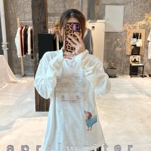 Korean Style Cartoon Print Loose Round Neck Long Sleeve T-Shirt in Soft Bamboo Cotton - Casual & Comfortable Fashion Essential