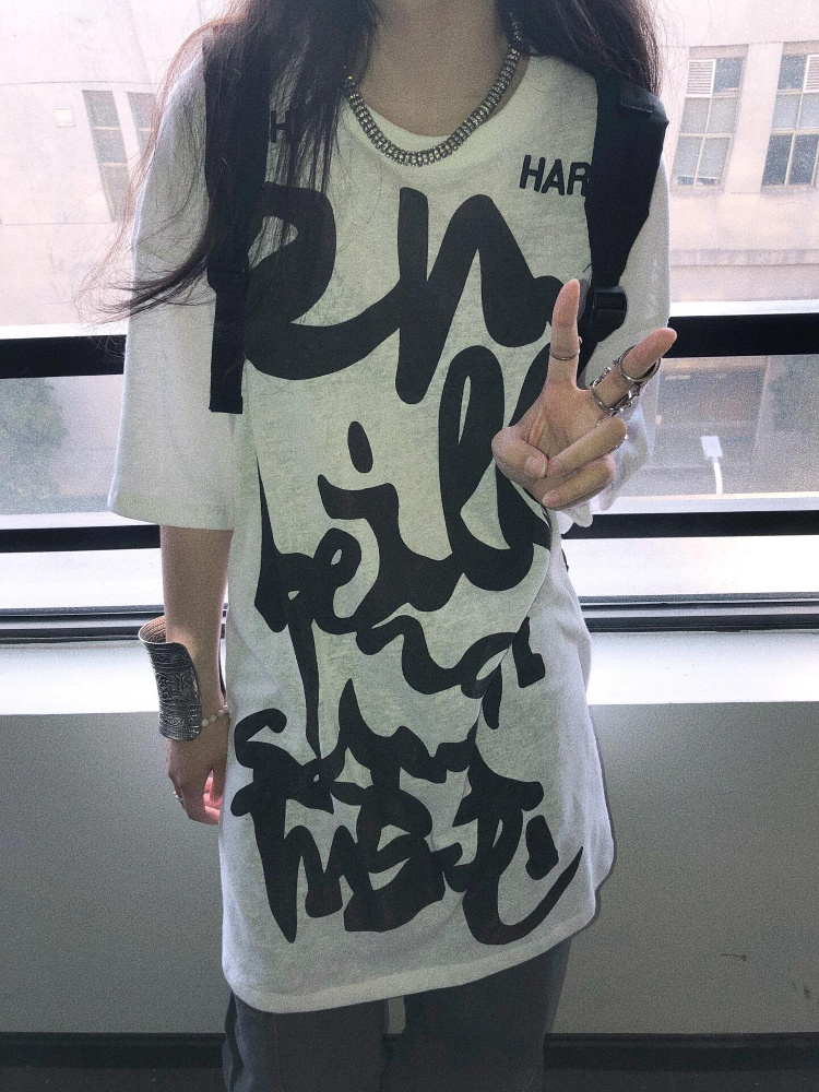 Korean Style Casual Loose Fit Pure Cotton T-Shirt with Graffiti Letter Print and Sun Protection for Women Korean Style Casual Loose Fit Pure Cotton T-Shirt with Graffiti Letter Print and Sun Protection for Women